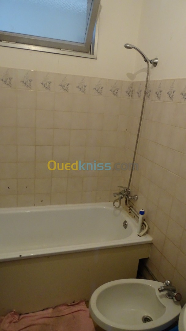 Location Appartement F4 Jijel El aouana