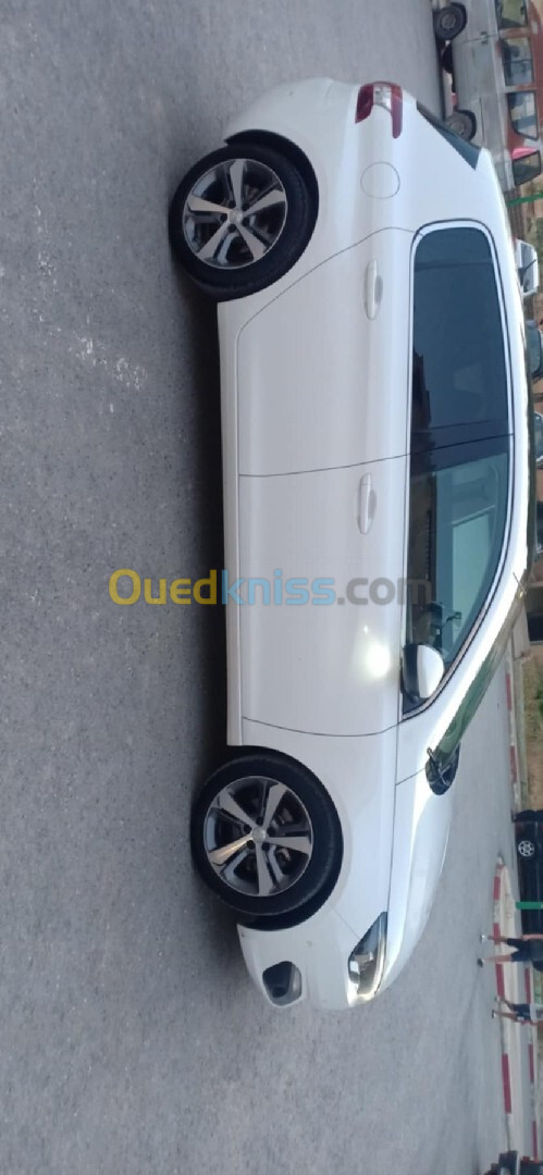 Peugeot 308 2015 Allure