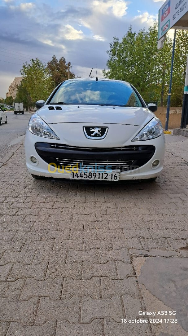 Peugeot 206 Plus 2012 generation