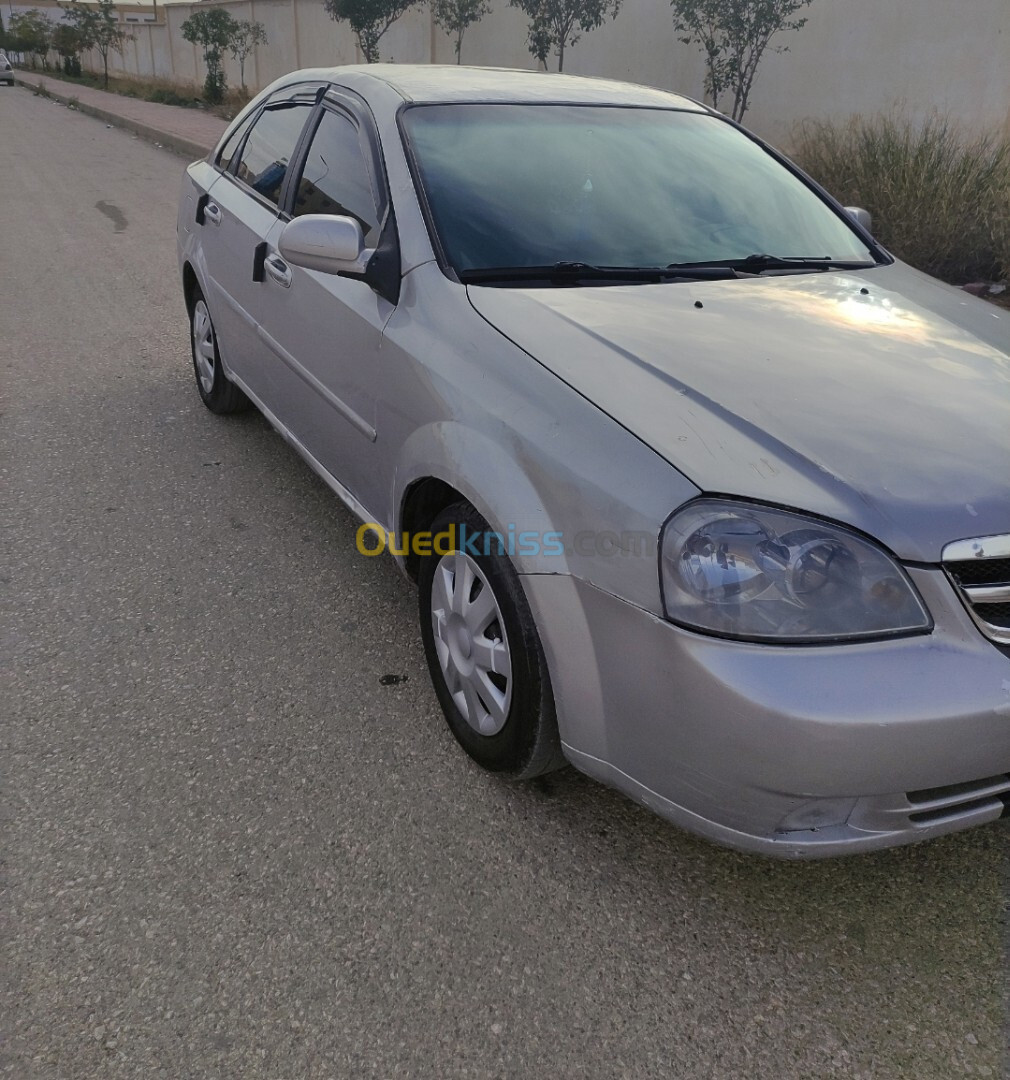 Chevrolet Optra 4 portes 2010 Optra 4 portes