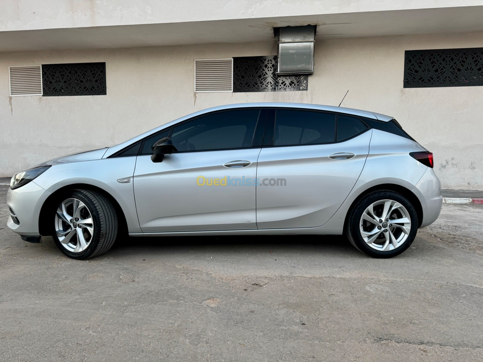 Opel Astra 2021 