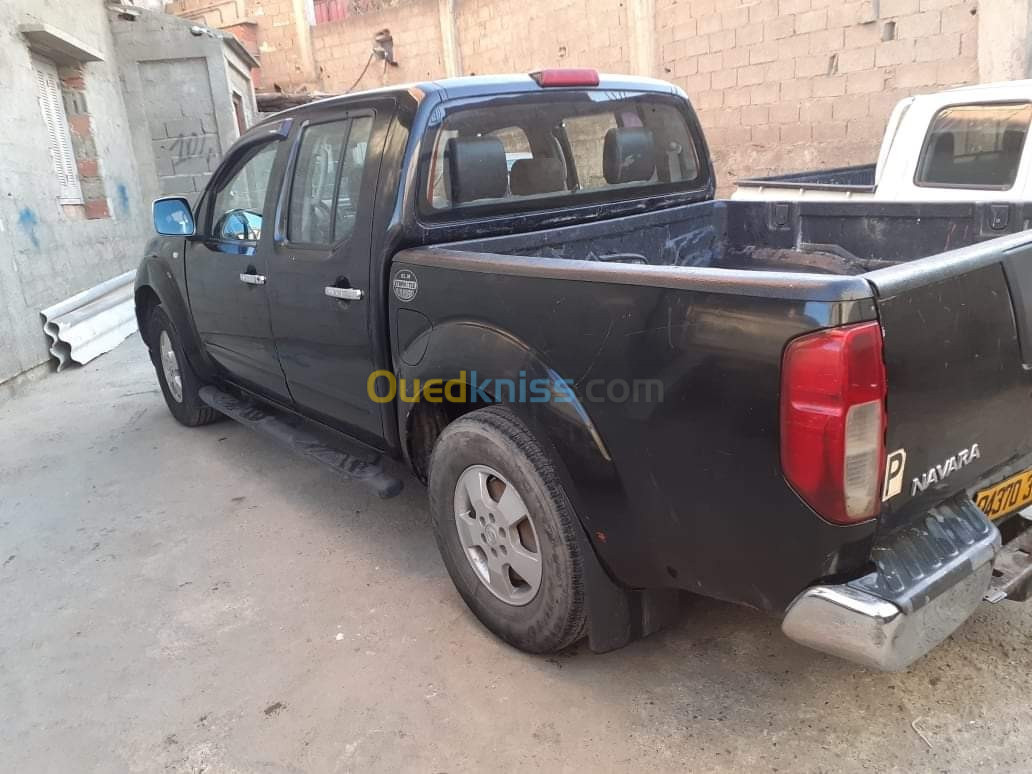 Nissan Navara 2011 Elegance 4x2