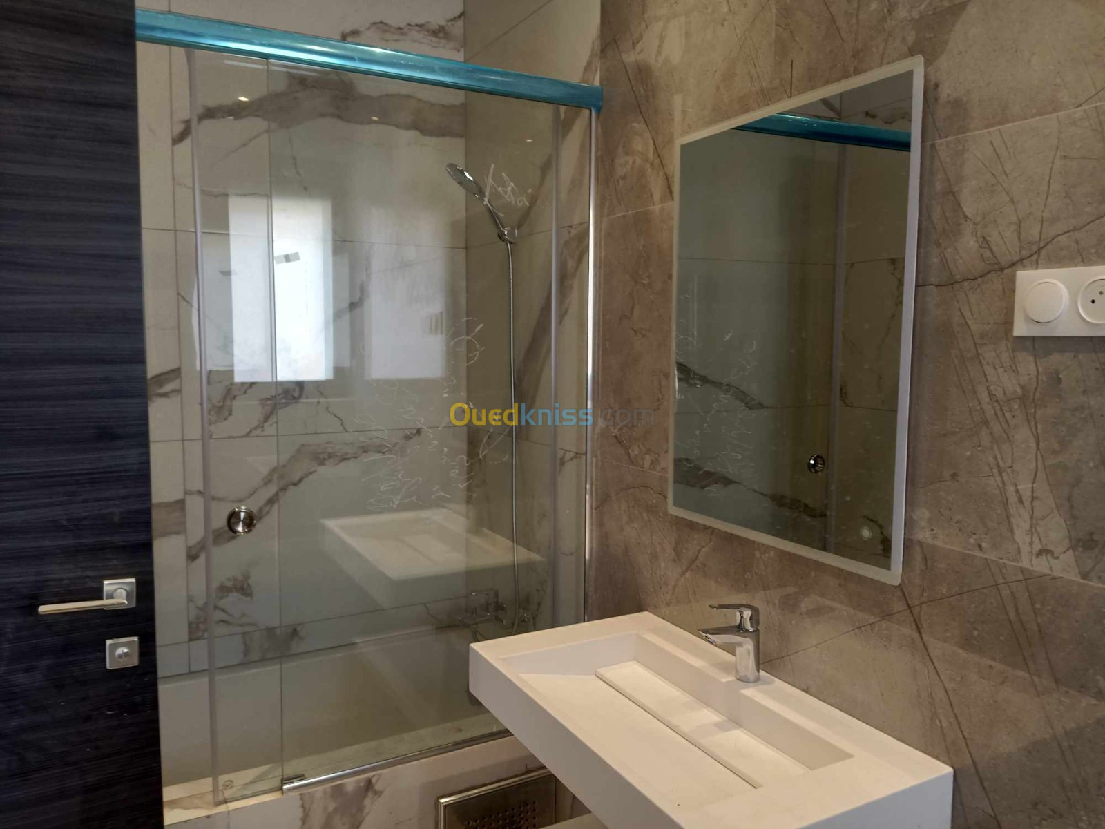 Vente Appartement F4 Alger Baba hassen