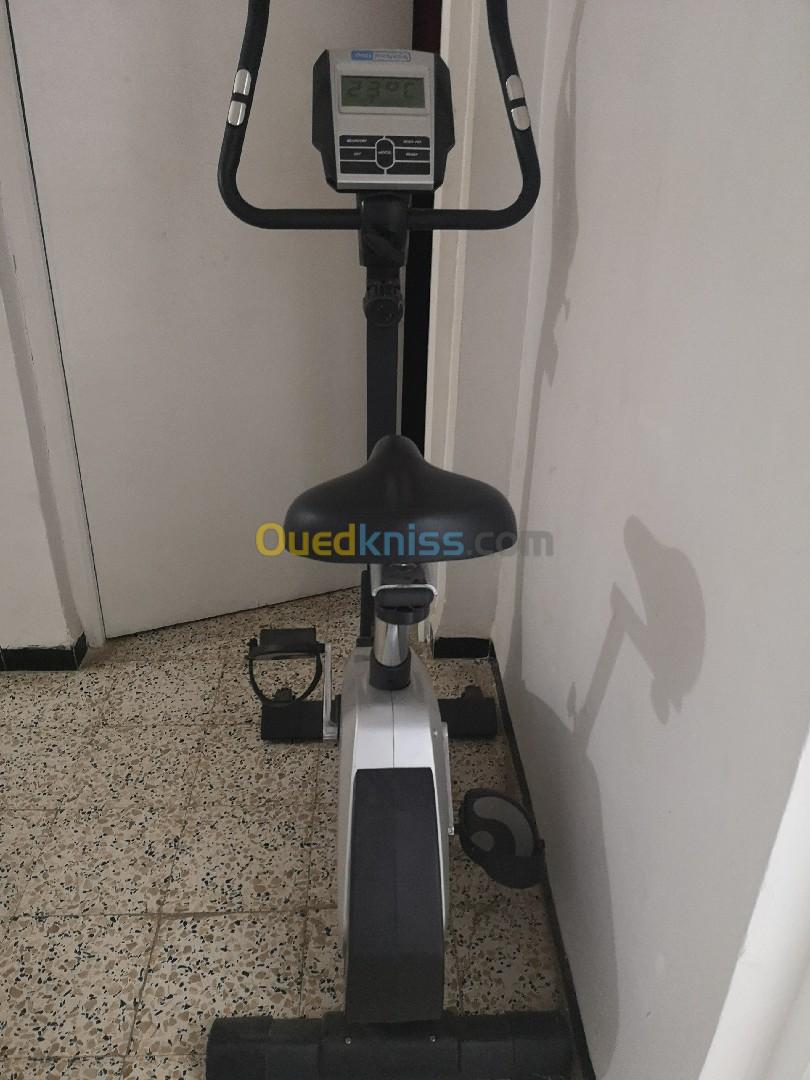 Vélo d'appartement pro fitness 