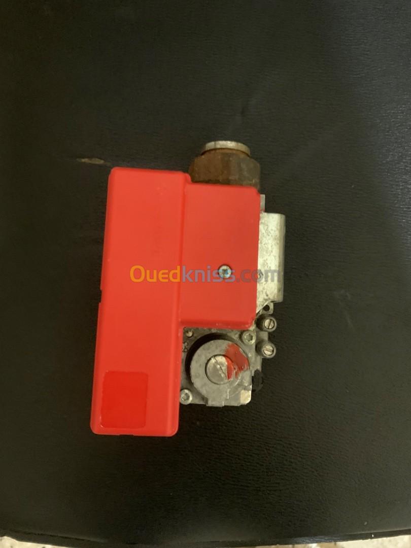 Block a gas honeywell VK4105N