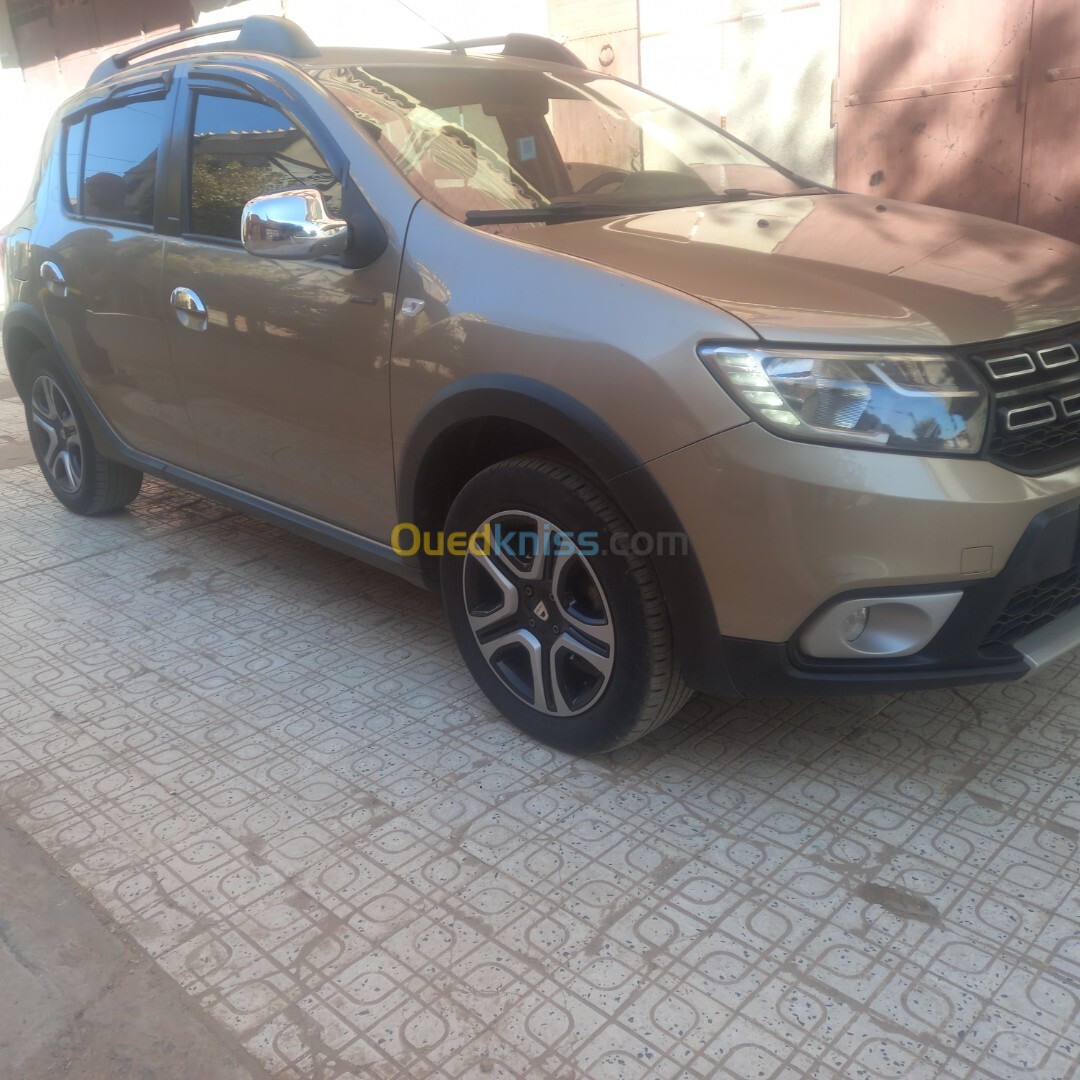 Dacia Sandero 2019 Stepway PRIVILEGE