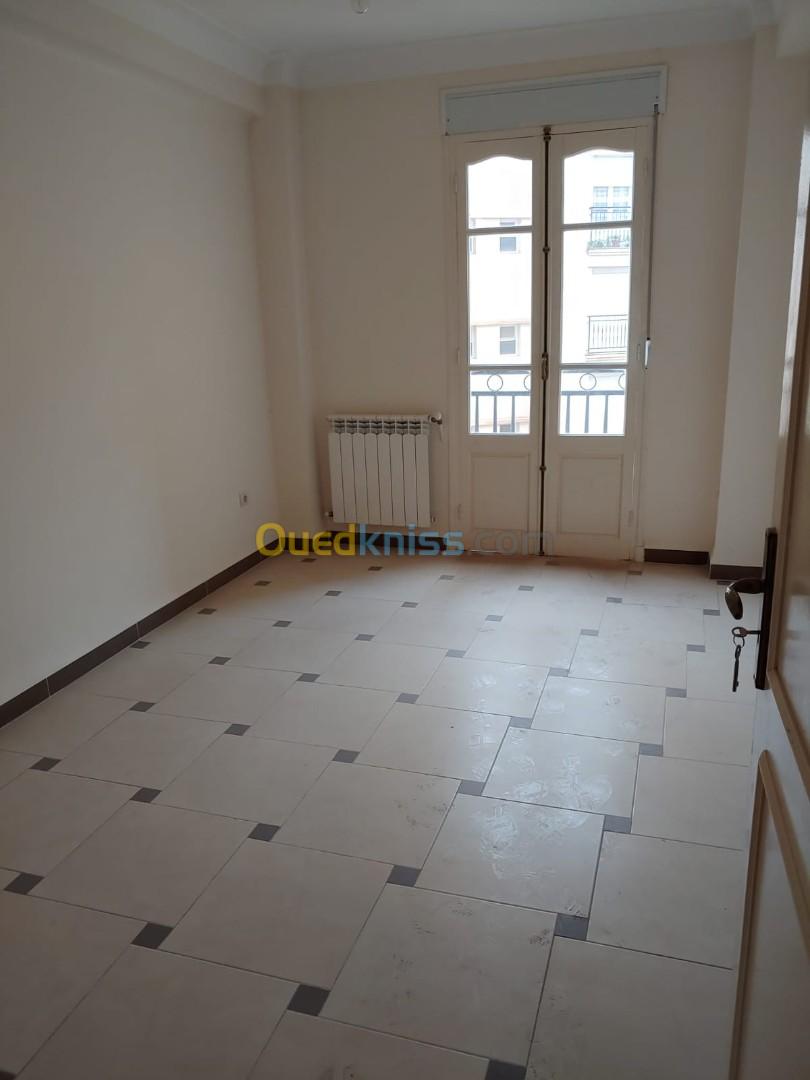 Vente Appartement F3 Tizi Ouzou Mekla