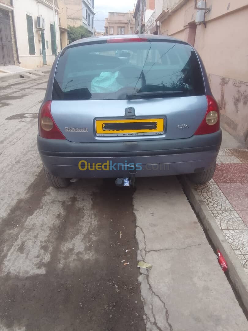 Renault Clio 2 2000 Expression