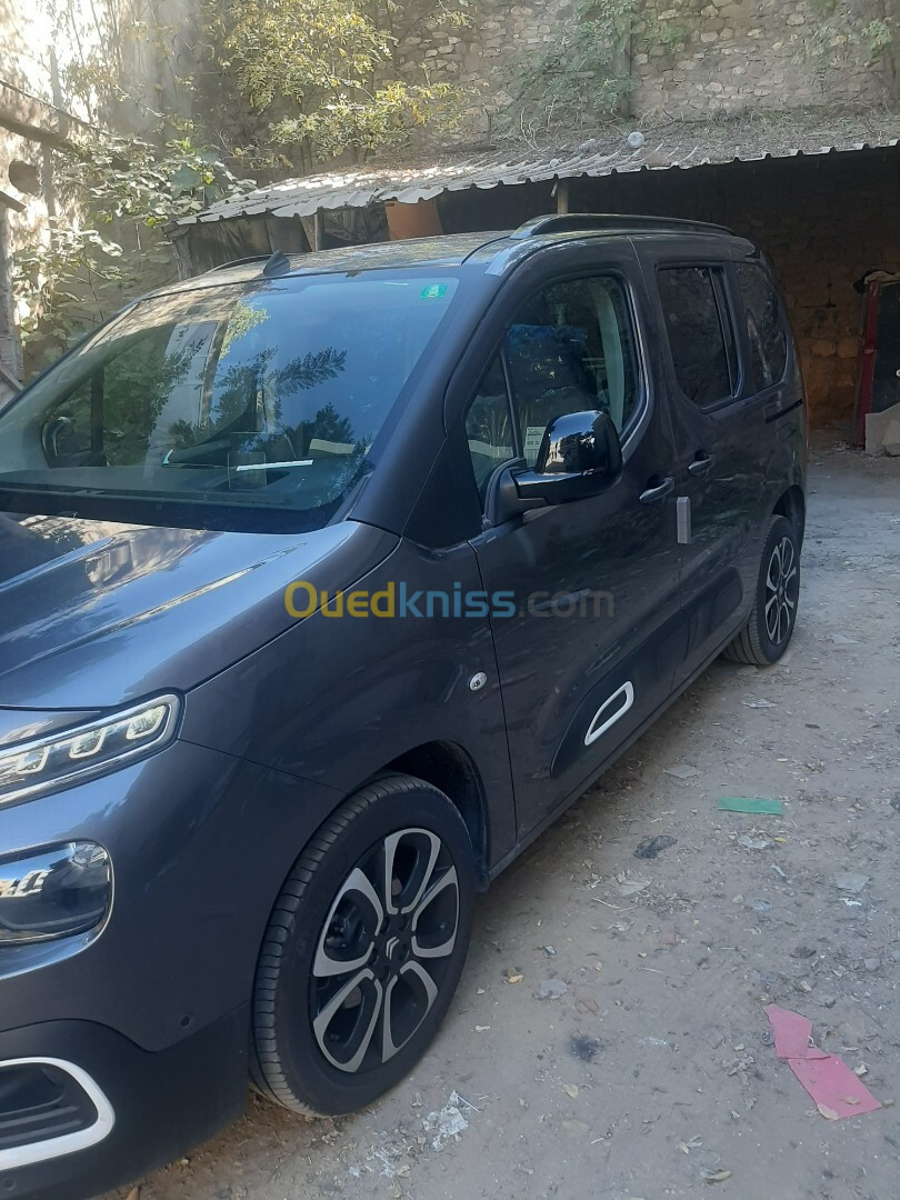 Citroen Berlingo 2024 Shine