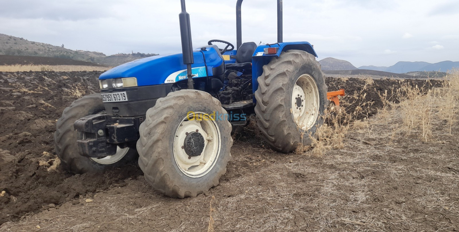 New holland TT75 FIAT New holland 2013