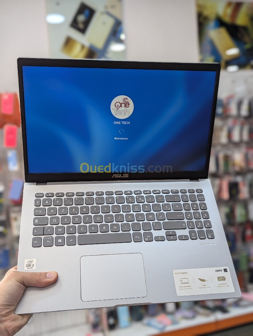 ASUS VIVOBOOK  I3 1005G1 8GB 256  SSD FULL HD 15.6  " 