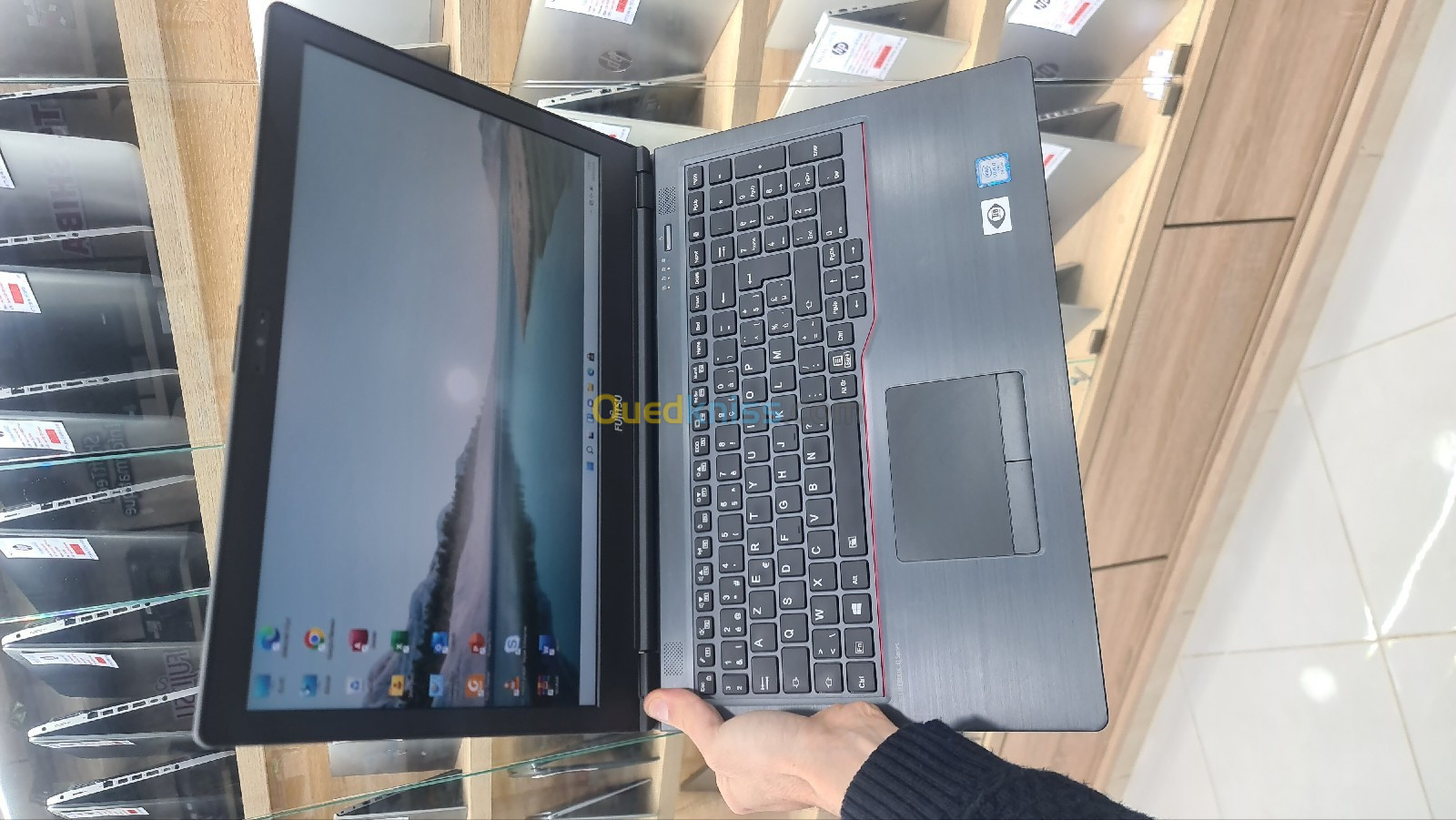 Fujitsu LIFEBOOK U758 I7 8650U 8GB 512 SSD FULL HD 