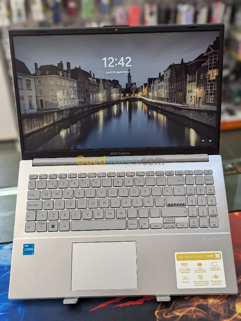 ASUS VIVOBOOK GO  I3 N305 13th  8GB 256  SSD FULL HD 15.6 1920*1080 