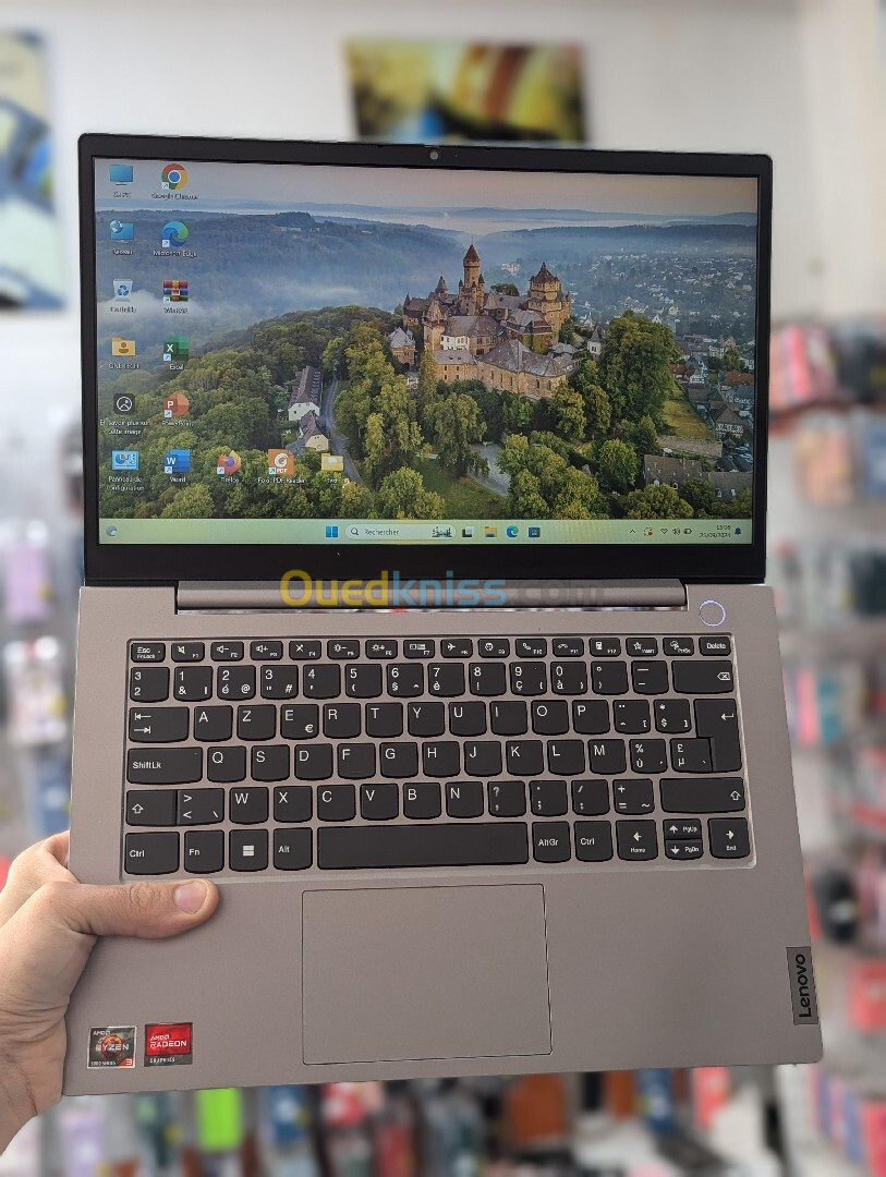 LENOVO THINKBOOK G4  RYZEN 3 5425U 8GB RAM 256 SSD ECRAN FULL HD