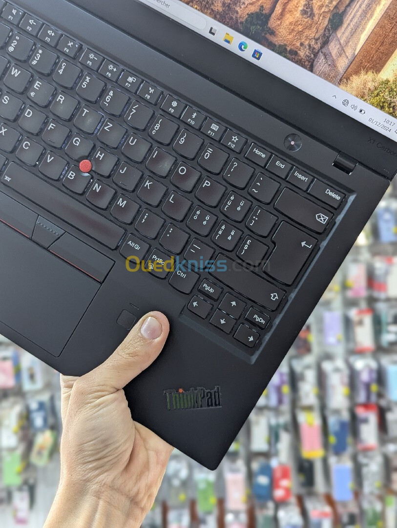 LENOVO THINKPAD X1 CARBON GEN 6  I5 8Th 8GB 256 SSD FULL HD