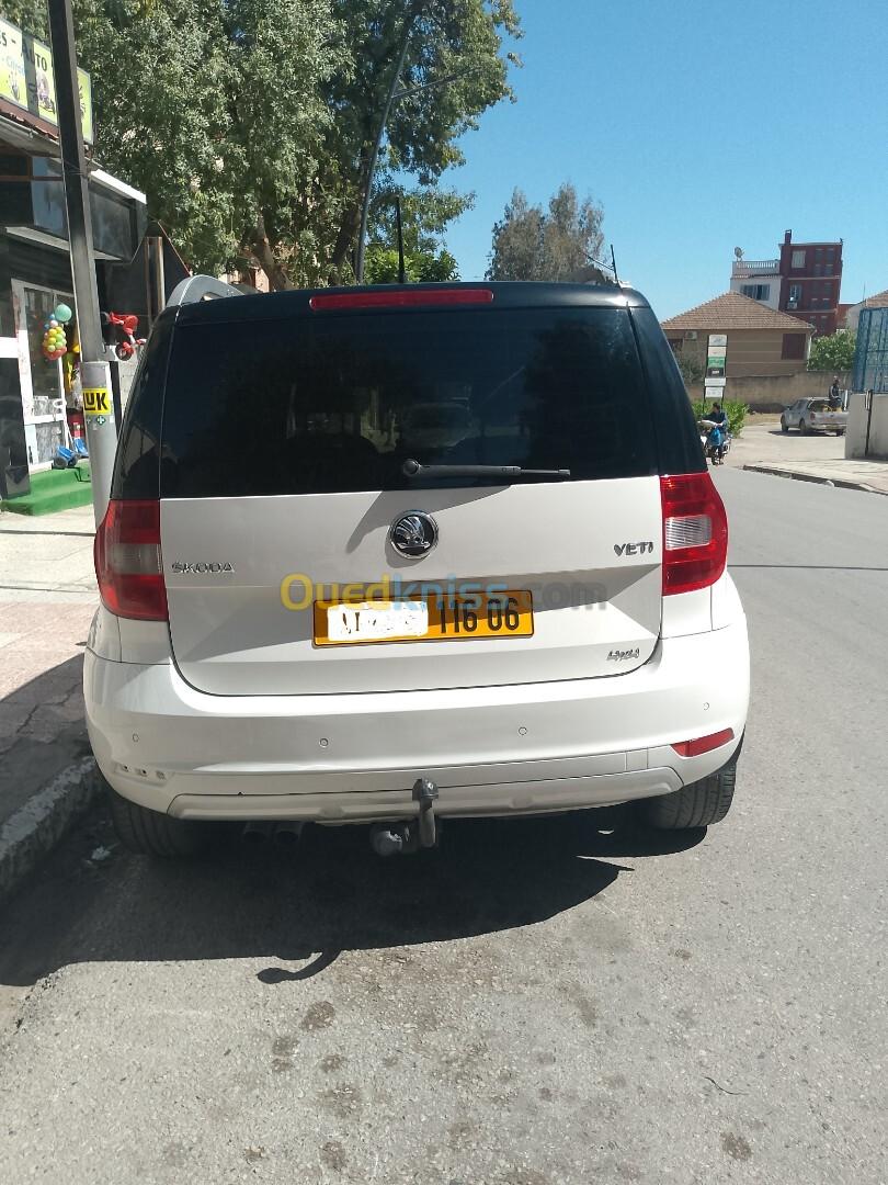 Skoda Yeti 2016 Edition (avec toit panoramique)