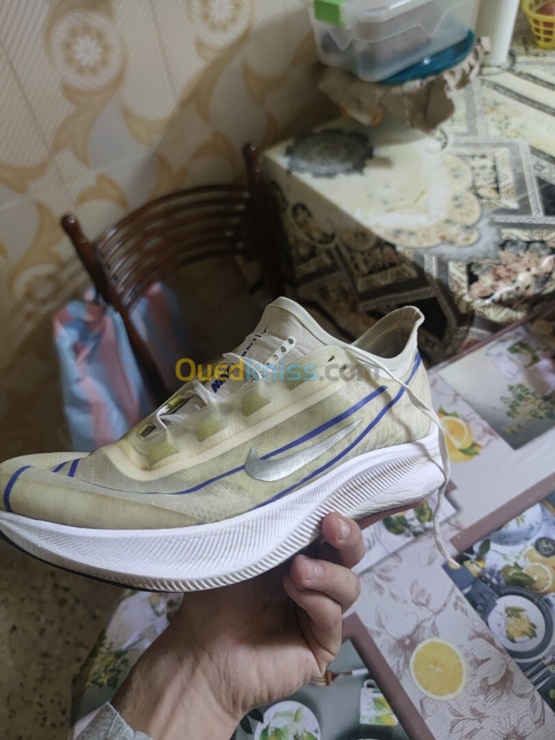 Chaussures running homme Nike zoom fly3