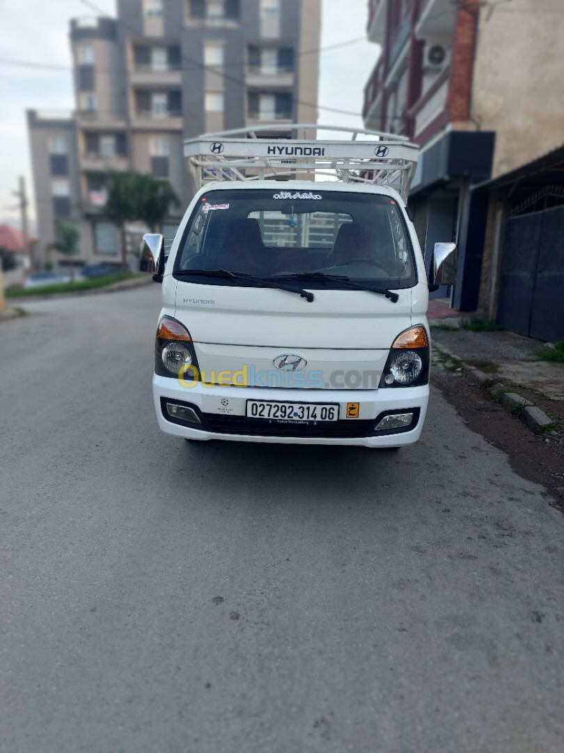 Hyundai H100 2014