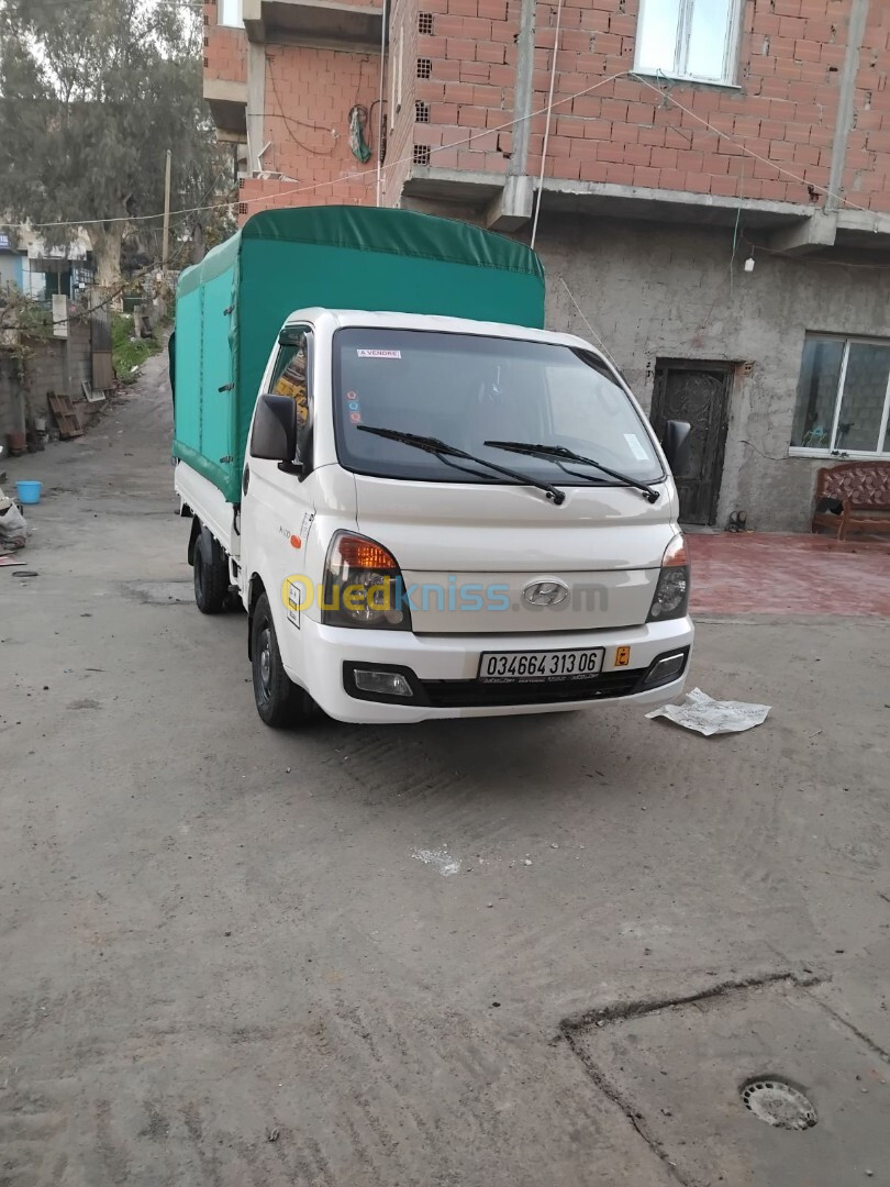 Hyundai H100 2013