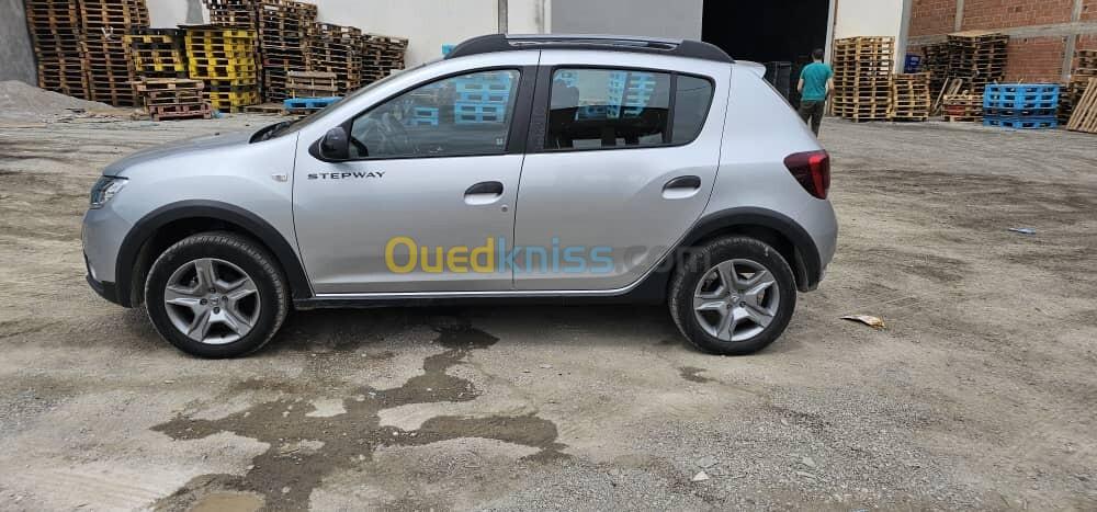 Dacia Stepway 2023 Techroad