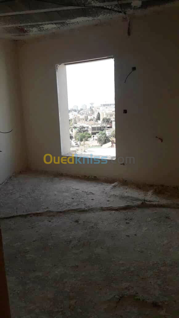 Vente Appartement F4 Alger El mouradia