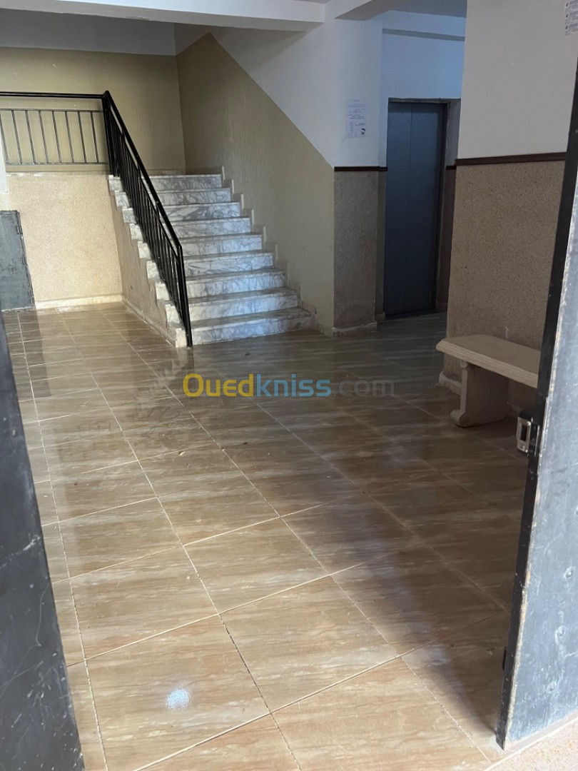 Location Appartement F3 Tizi Ouzou Draa el mizan