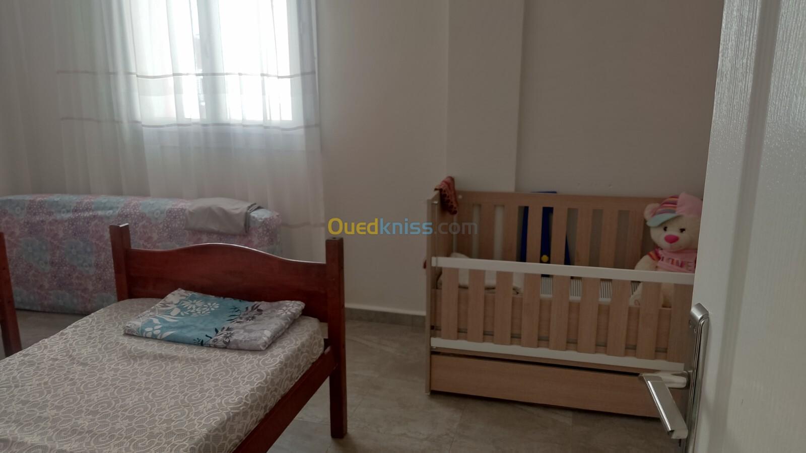 Location vacances Appartement F3 Alger Zeralda