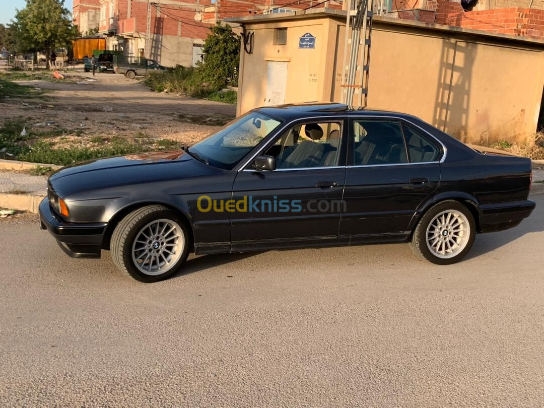 BMW Série 5 1990 