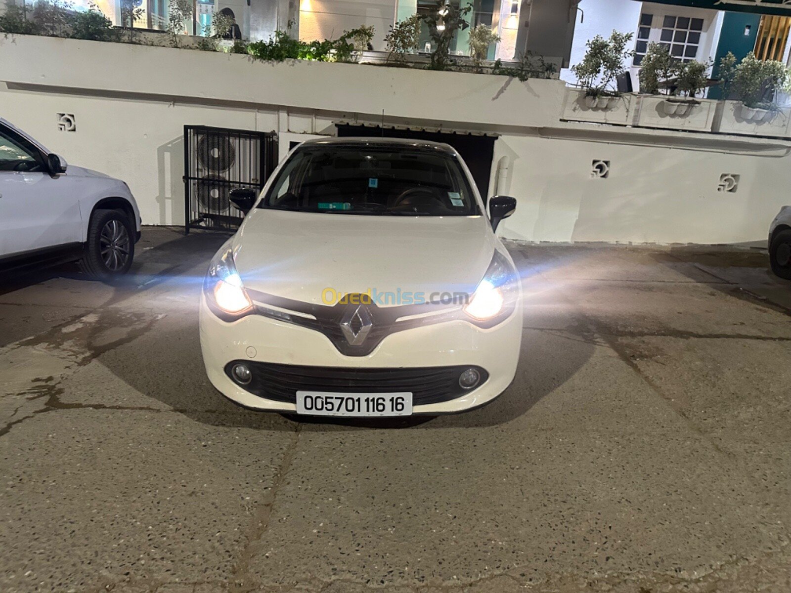 Renault Clio 4 2016 Ivory