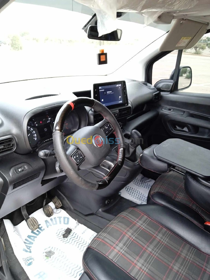 Fiat Doblo 2023 Professionnel