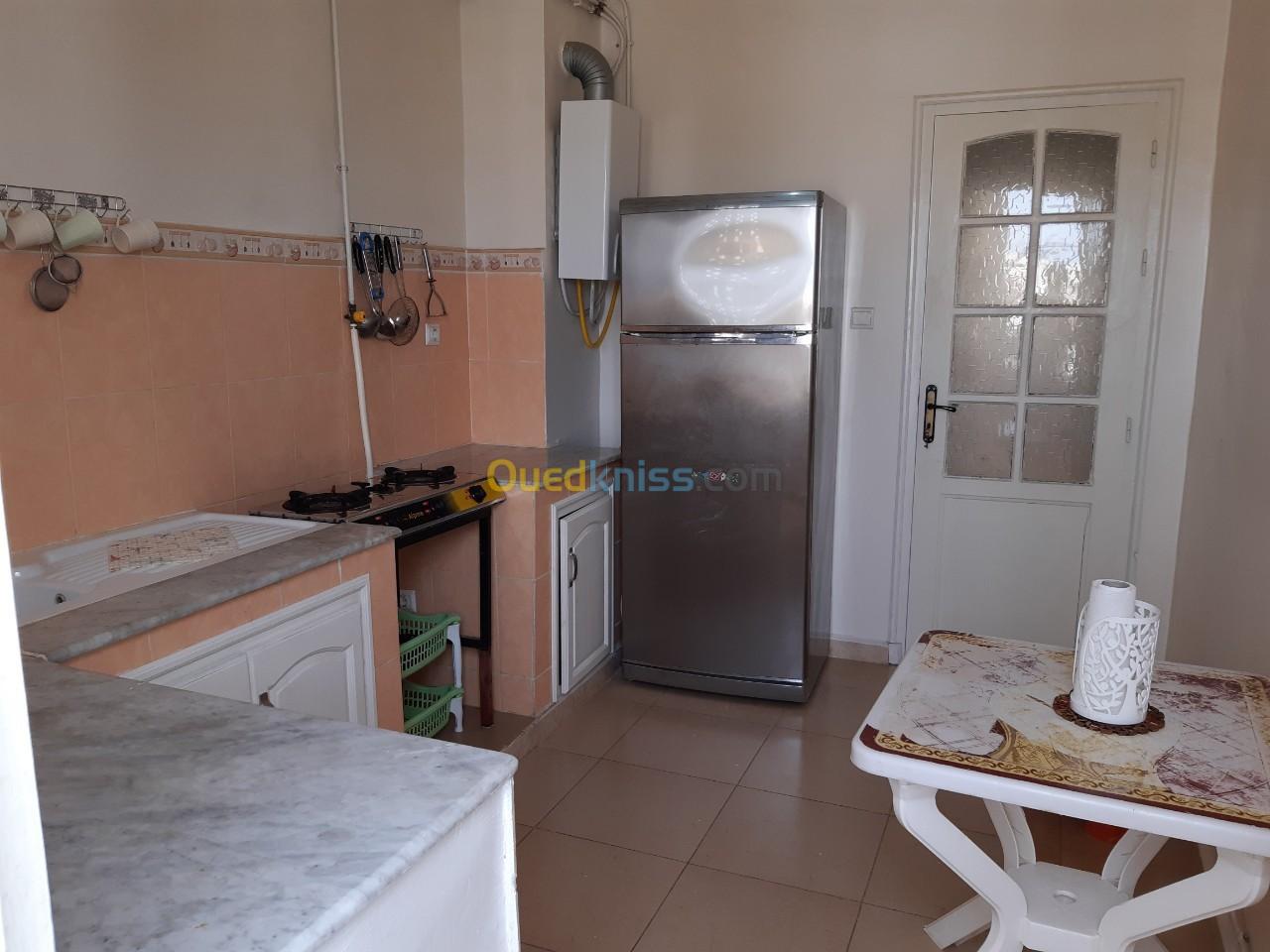 Location Appartement F4 Alger Bordj el bahri