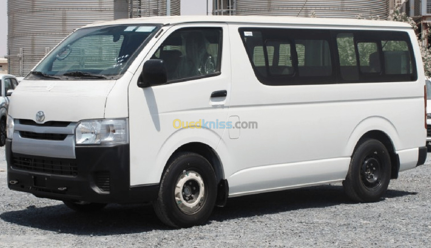 Toyota Hiace 2024