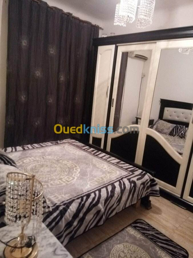 Location vacances Appartement F03 Alger Draria