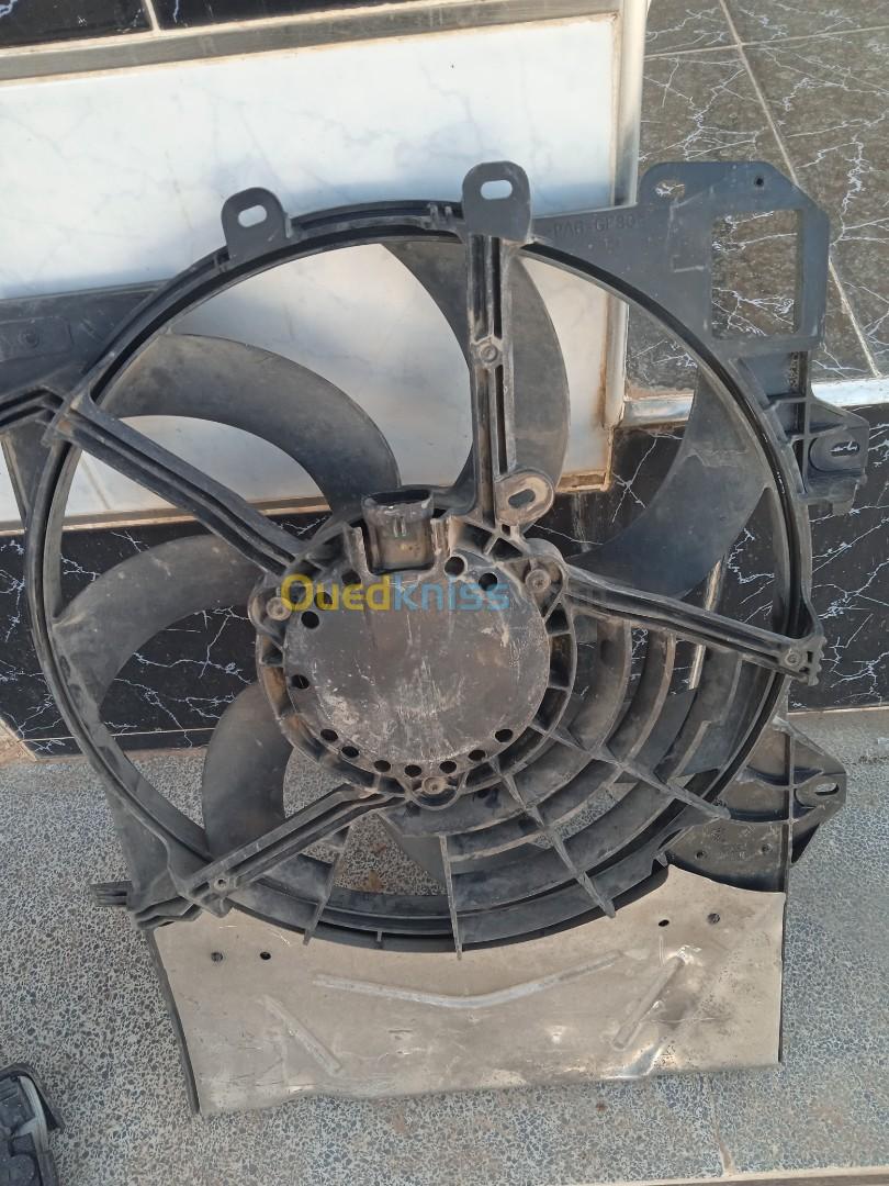 Ventilateur de radiateur peugeot 2008 1.6 hdi phase I de 2012