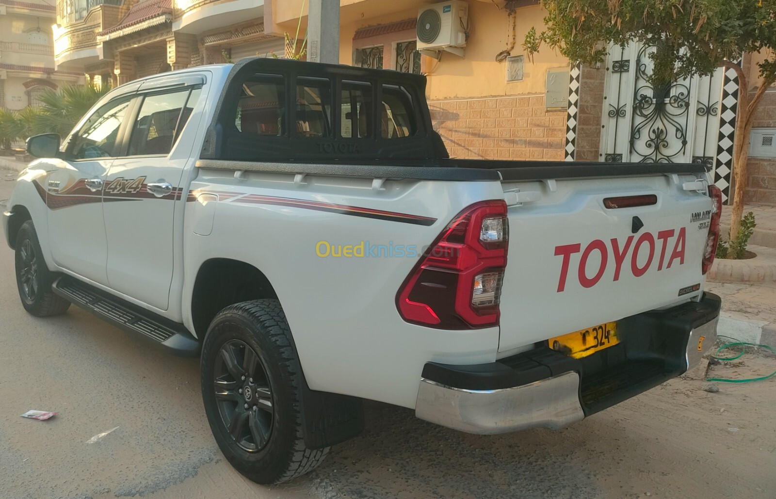 Toyota Hilux 2024 SGLX