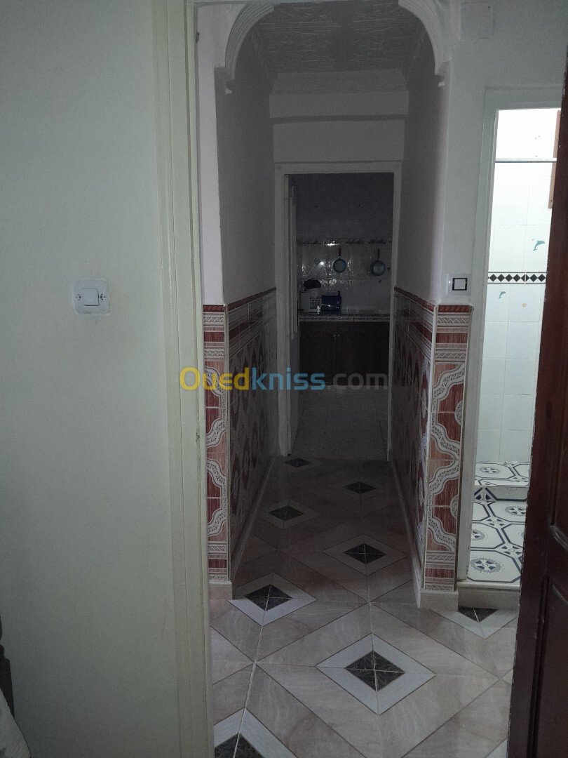 Location Appartement F2 Mostaganem Mostaganem