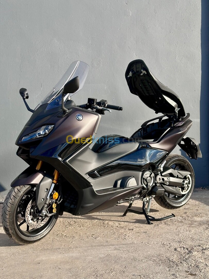 Yamaha Tmax 562 Tech magma 2024