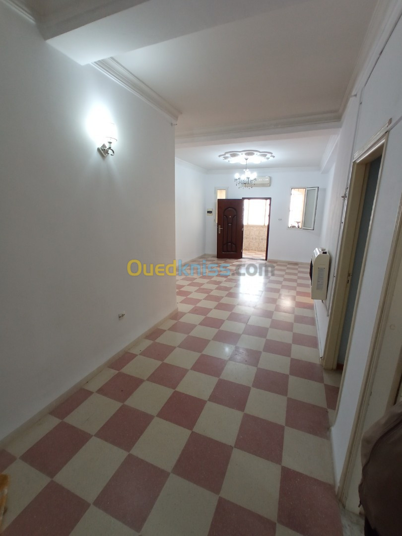 Location Niveau De Villa F3 Alger Draria