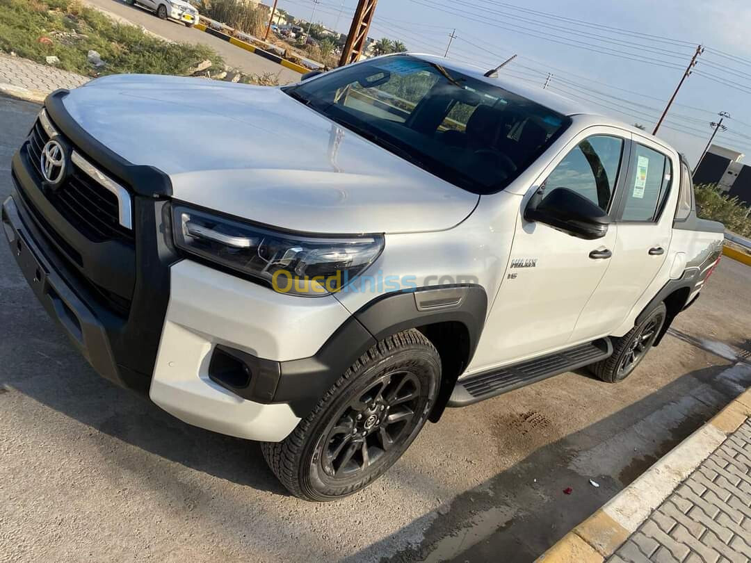 Toyota Hilux 2024 Adventure