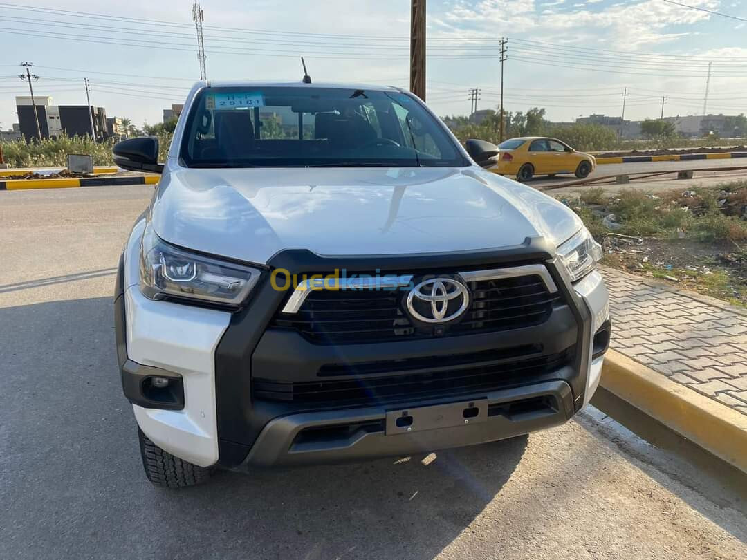 Toyota Hilux 2024 Adventure