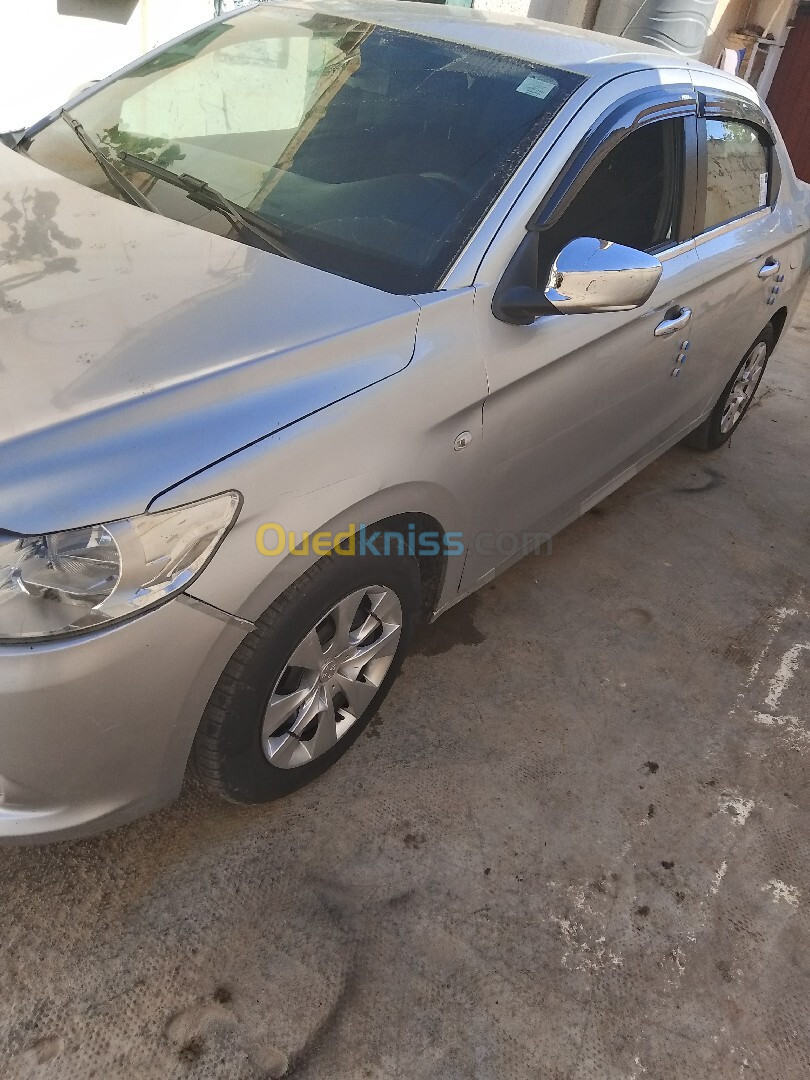 Peugeot 301 2013 Active