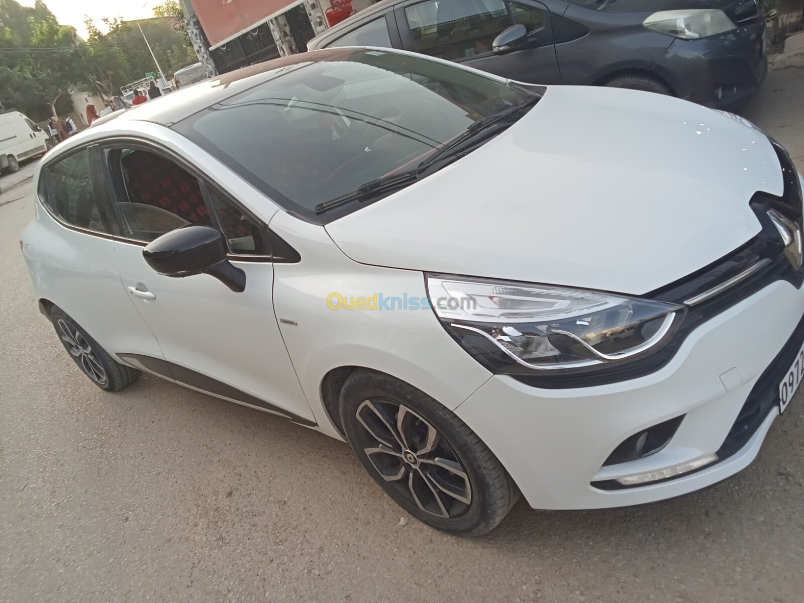 Renault Clio 4 2019 Limited 2