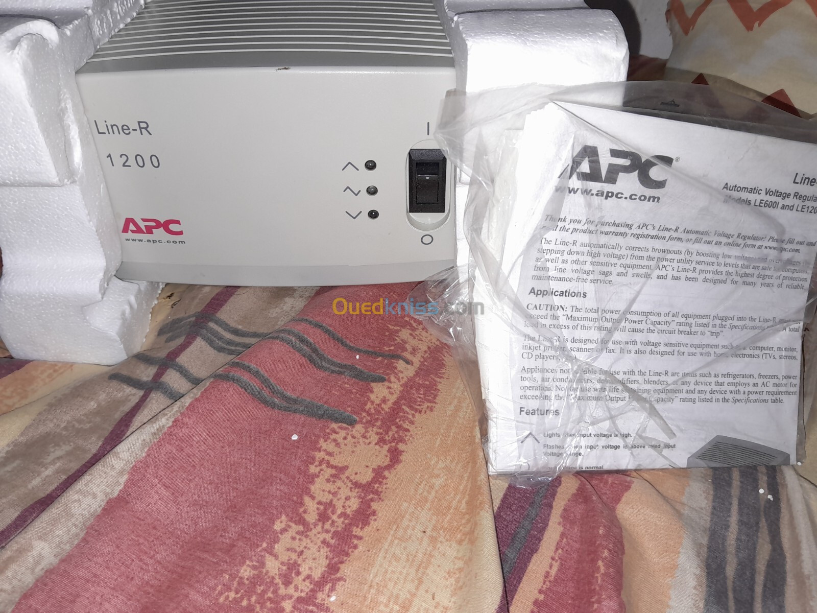 Voltage Regulator APC Line-R 1200w 