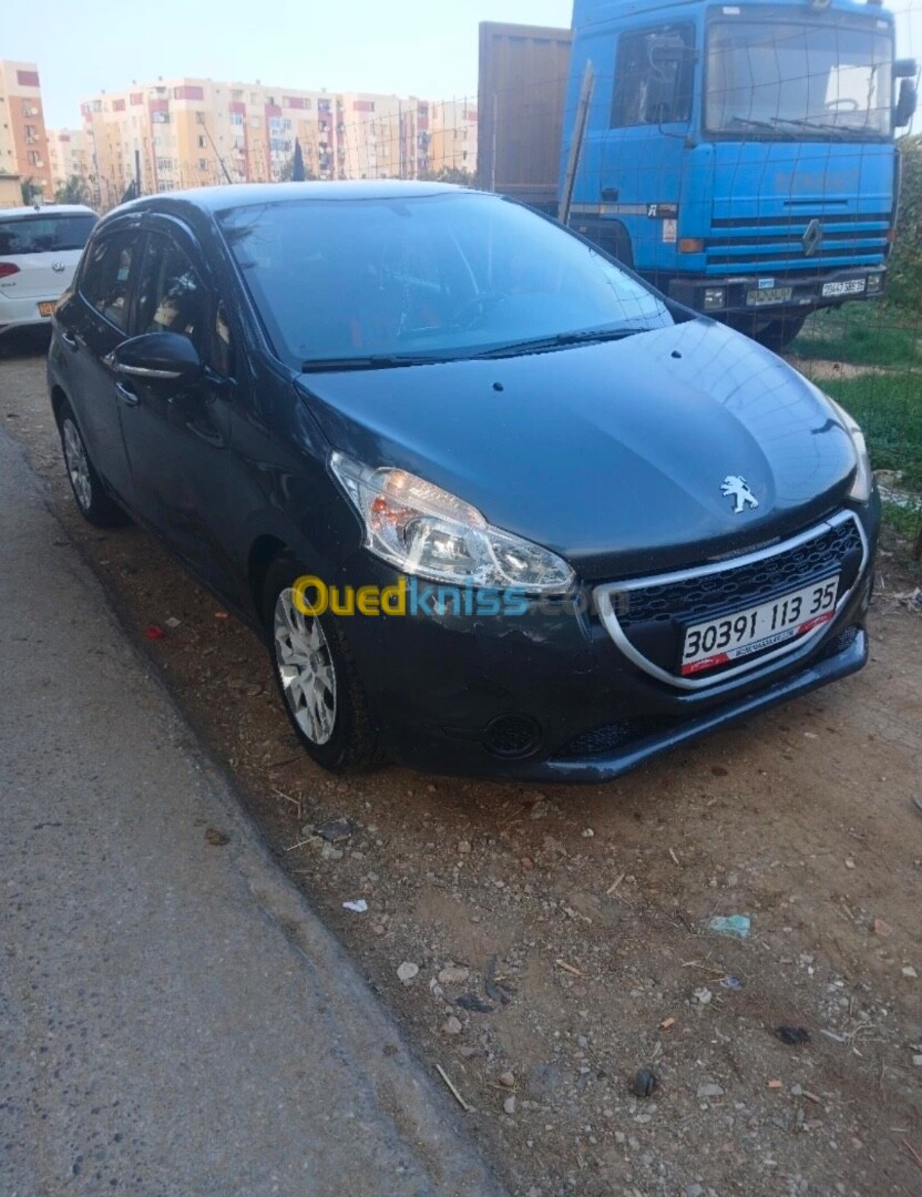 Peugeot 208 2013 