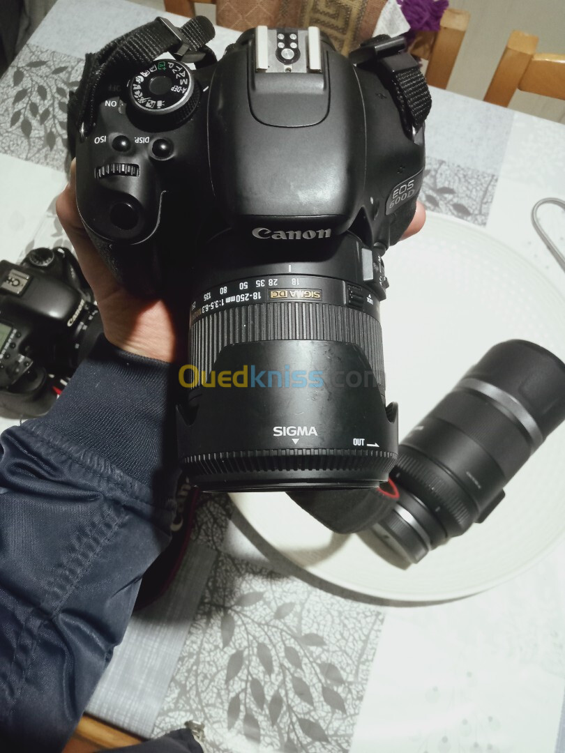 Canon EOS 600D avec Objectif Sigma 18-250