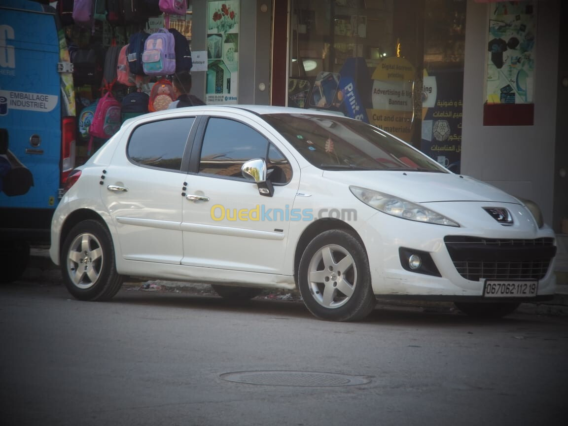 Peugeot 207 2012 