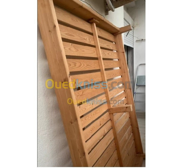 1 Sommier neuf et 1 Matelas neuf