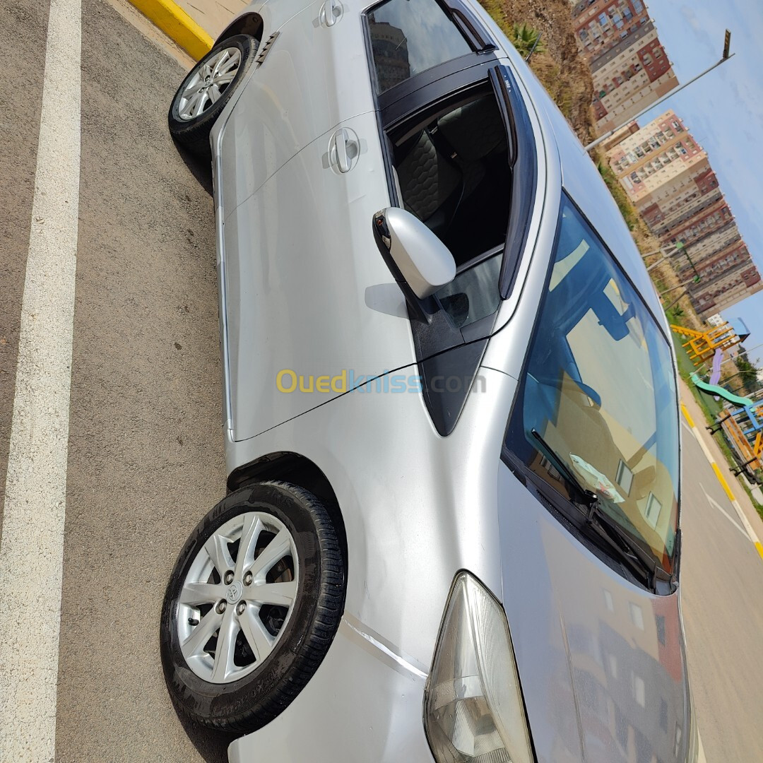 Toyota Yaris 2012 Touch