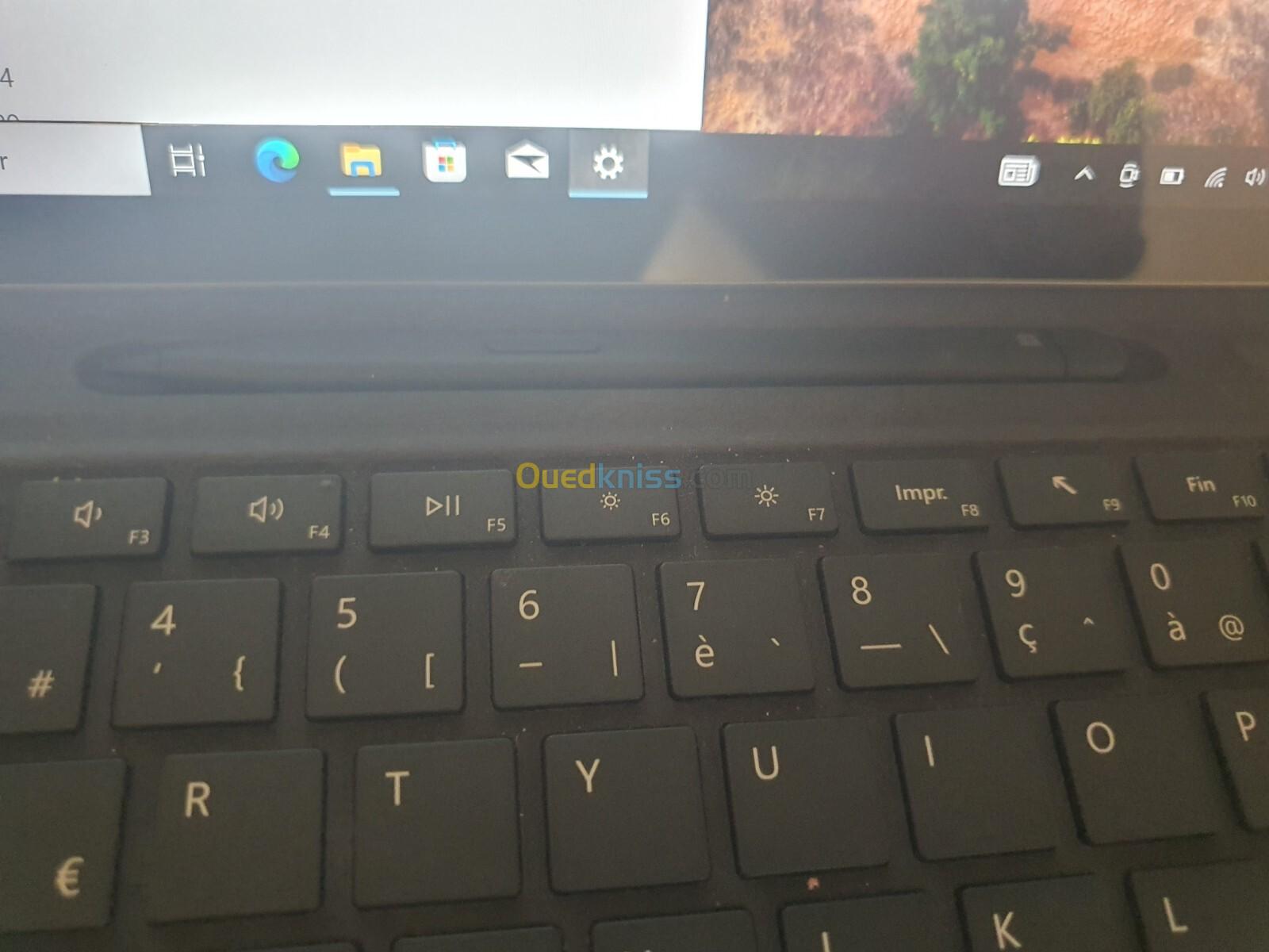 Surface pro 9 i5 8/256