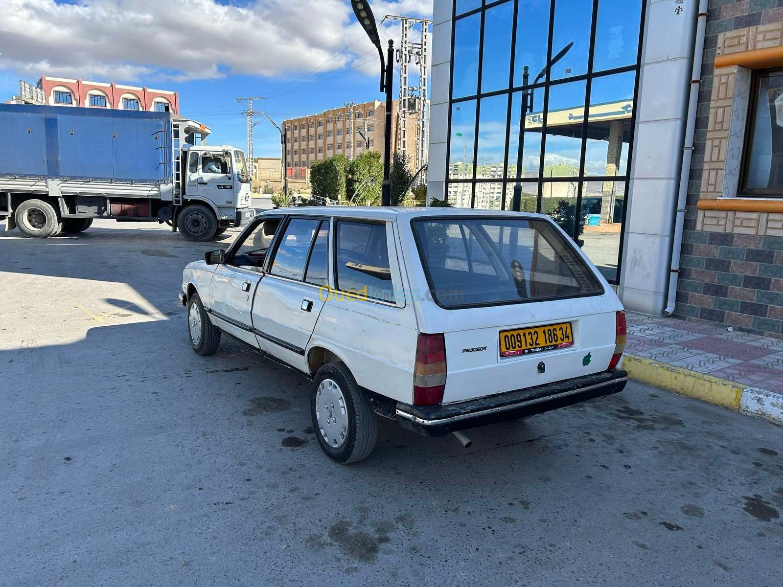 Peugeot 305 1986 